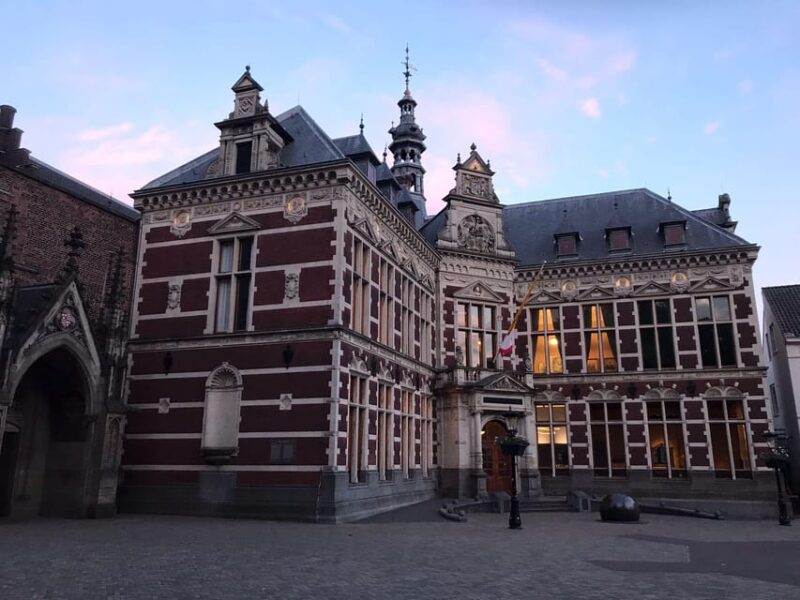 Utrecht: City Center Walking Tour - Key Points