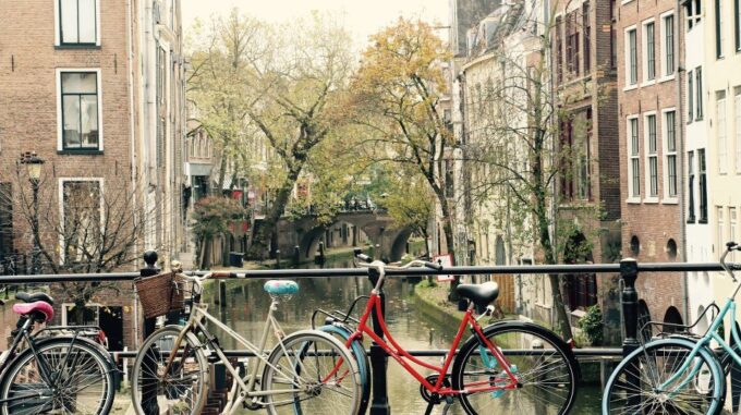 Utrecht: Customizable Tour & Optional Train From Amsterdam - Weather Considerations
