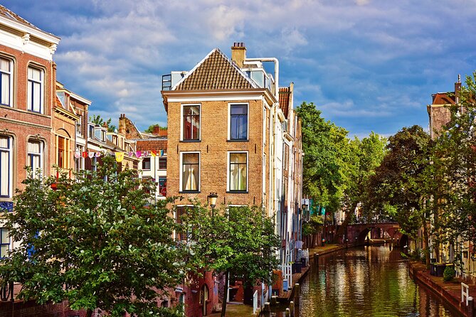 Utrecht Scavenger Hunt and Highlights Self-Guided Tour - Pricing and Cancellation Policy