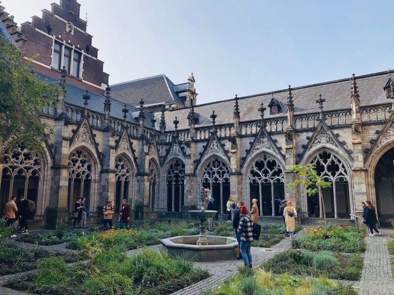 Utrecht Walking Tour With a Local Comedian as Guide - Frequently Asked Questions