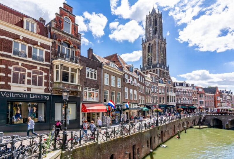 Utrecht: Walking Tour With Audio Guide on App - Pricing and Booking