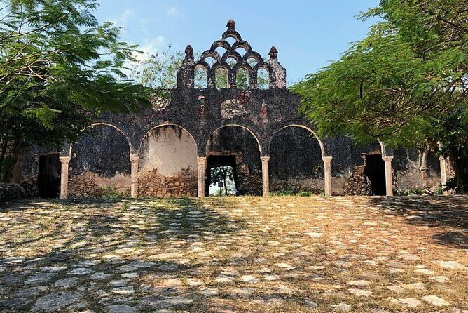 Uxmal and Hacienda Mucuyché: A Journey to the Heart of the Mayan World - FAQ