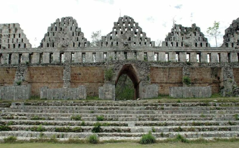 Uxmal: Archeological Site Tour with Guide in situ - FAQs