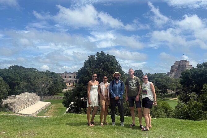 Uxmal, two Amazing Cenotes & Local Food Tour from Mérida - Exploring the Uxmal, Cenotes & Food Experience