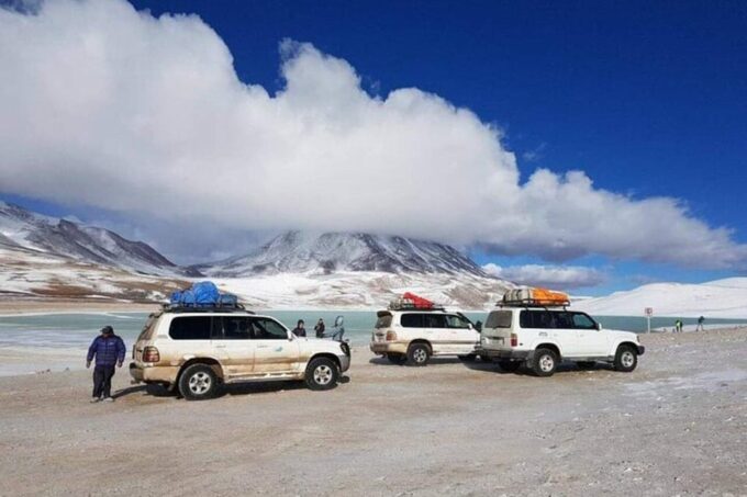 Uyuni: 1-Day Salt Flats and Desert Adventure Tour - Start at Salty Desert Office