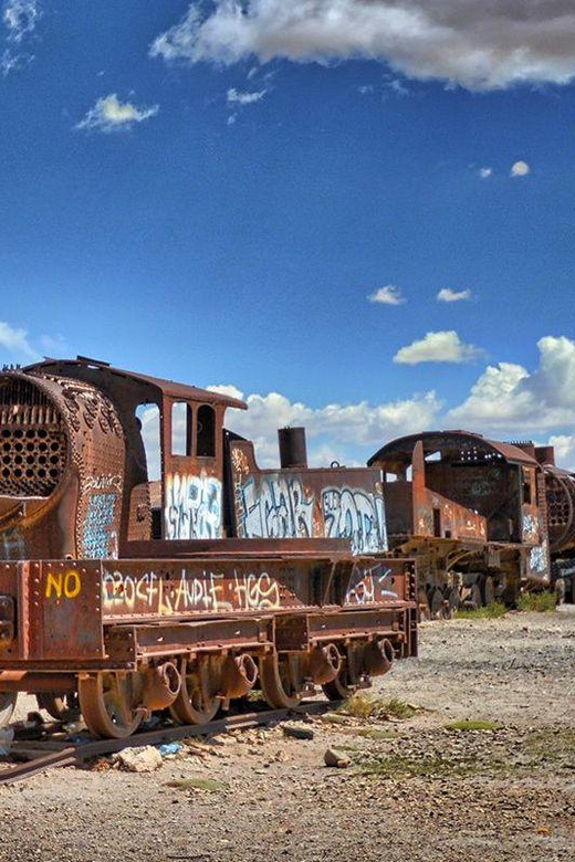 Uyuni: Classic Full Day+Sunset - Key Points