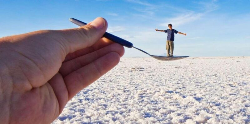 Uyuni: Excursion to Uyuni Salt Flat 2D/1N - Experience and Language
