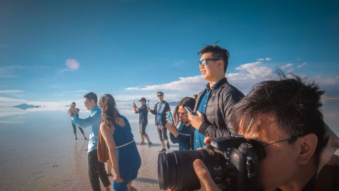 Uyuni: Guided 3-Day Tour Salt Flats & Avaroa National Park - Inclusions and Exclusions