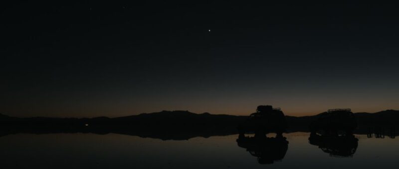 Uyuni: Private Uyuni Salt Flats Stargazing Trip With Pickup - Experience Highlights