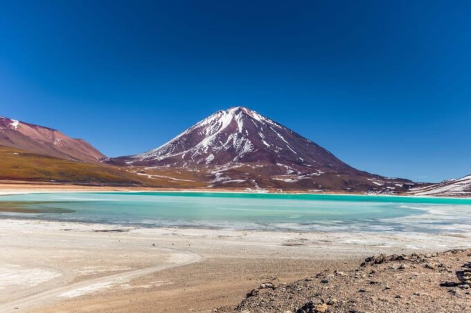 Uyuni Salt Flat: Atacama - Uyuni | 3 Days - Included Amenities