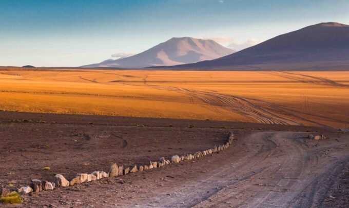 Uyuni Salt Flats 3D Tour + Transfer to San Pedro De Atacama - Frequently Asked Questions