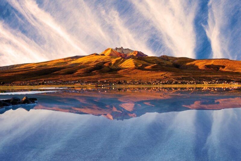 Uyuni Salt Flats and Colored Lagoons Tours 3 Days - Day-by-Day Itinerary