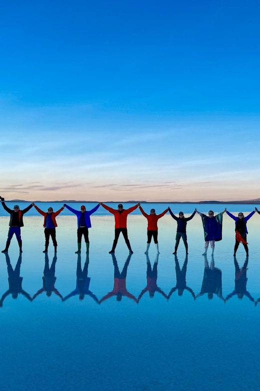 Uyuni: Salt Flats Day Tour With Lunch & Sunset - Key Points