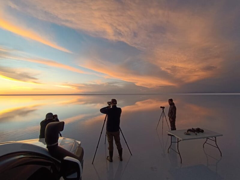 Uyuni: Salt Flats Day Tour With Lunch & Sunset - Itinerary Highlights