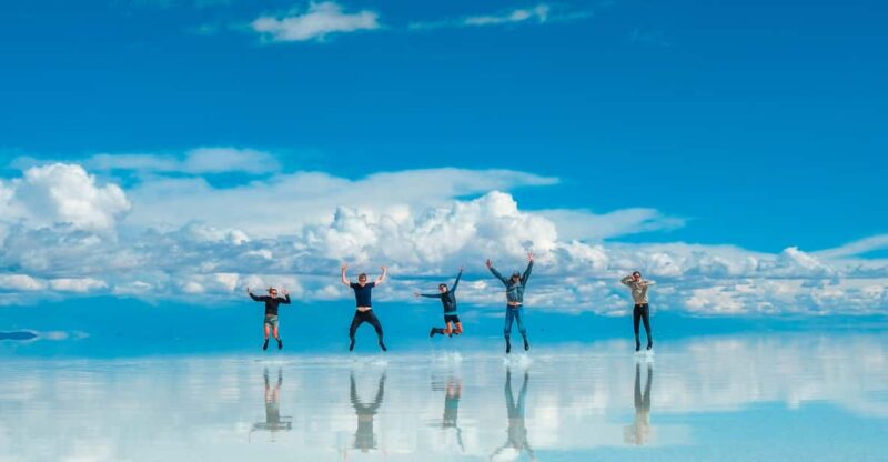 Uyuni: Salt Flats Day Trip + Lunch + Sunset + Tour Guide - Inclusions