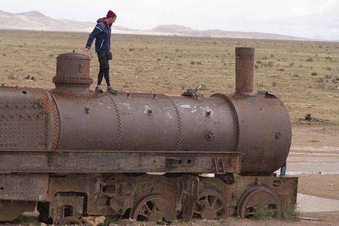 Uyuni Salt Flats - Full Day Tour From Uyuni - Pickup and Meeting Details