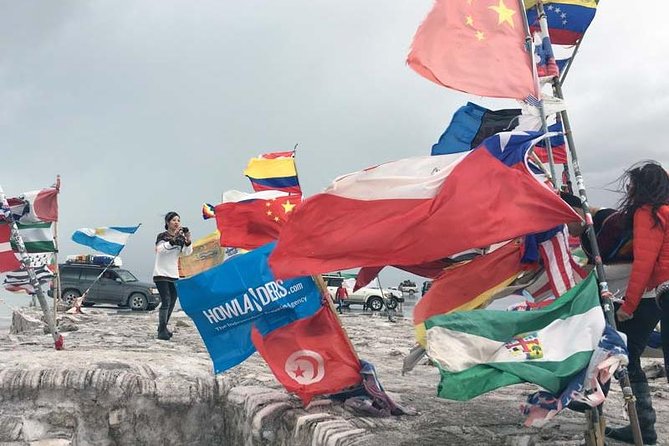 Uyuni Salt Flats - Full Day Tour From Uyuni - Exploring Incahuasi Island