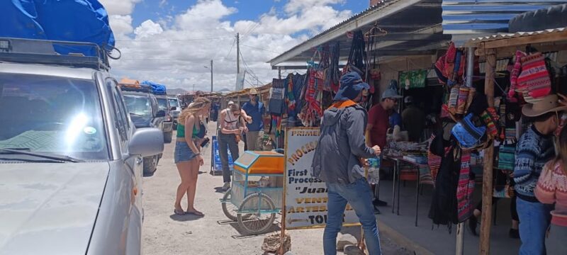 Uyuni Salt Flats: Full-Day Tour Private for 2 - Inclusions and Exclusions