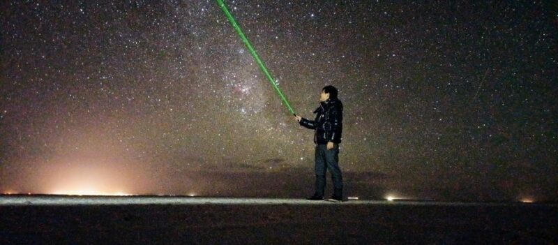 Uyuni: Starlight and Sunrise Salt Flats Tour - Stargazing at Salar De Uyuni