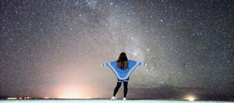 Uyuni: Starlight and Sunrise Salt Flats Tour - Stunning Sunrise Reflections