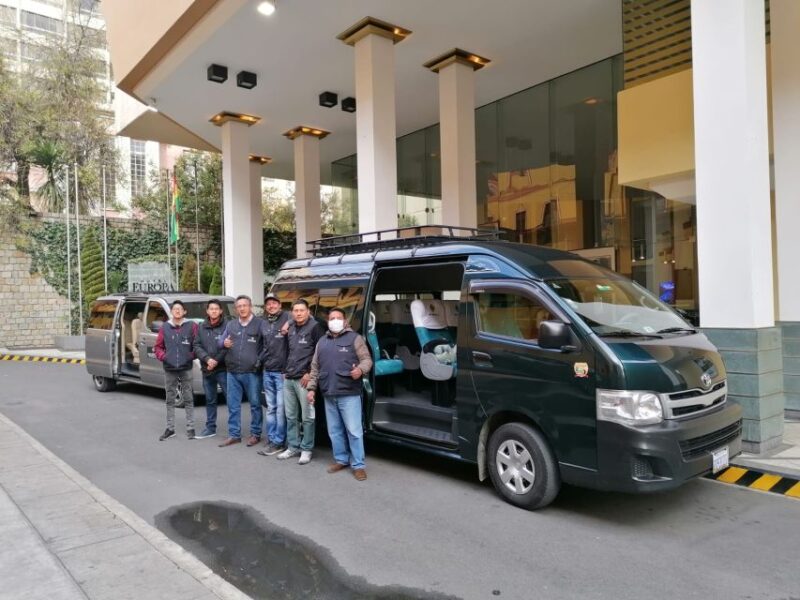 Uyuni: Transfer From Uyuni Airport to Salt Hotels. - Pick-up and Drop-off