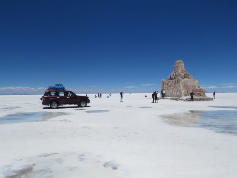 Uyuni: Uyuni Salt Flats With Sunset and Wine Tasting - Key Points