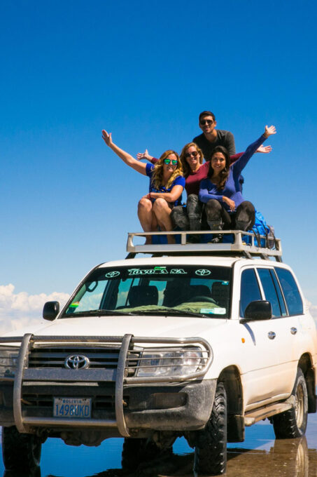 Uyuni:Jeep Day Trip to Incahuasi Island and Uyuni Salt Flats - Sunset Viewing Experience