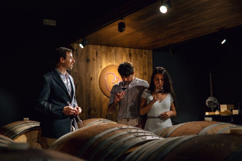 Val Dorcia: Wine and Food Tasting at a Podere - Key Points