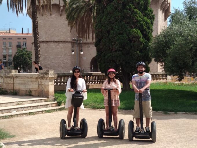 Valencia: 3 Parks Green Segway Tour - Tour Restrictions and Requirements