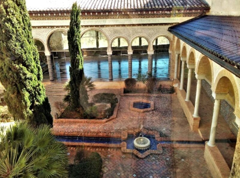Valencia: Anna Alhambra and 3 Waterfalls Guided Tour - Key Points