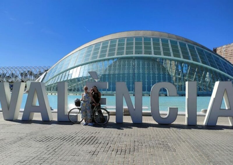 Valencia: Audioguide Eng,Esp,Ita + Bike All Day - Customer Feedback Highlights