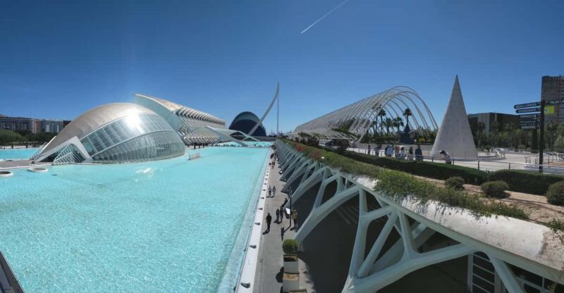 Valencia, Bike Tour of the Entire City With a Local Guide - Itinerary Highlights