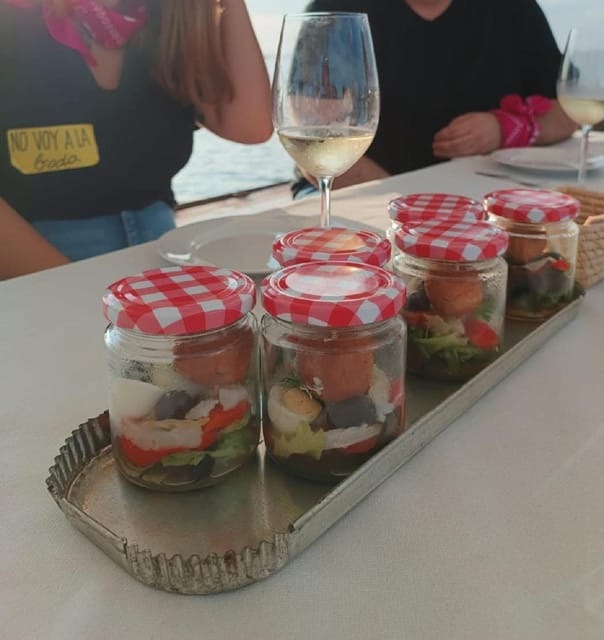 Valencia: Boat Ride With Tasting of Valencian Vermouths - Key Points