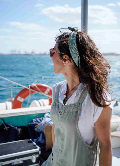 Valencia: Catamaran Party Boat - Key Points