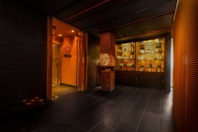 Valencia: Cobre 29 Spa Wellness Experience at Hotel Melia - Showering and Swimsuit Requirements
