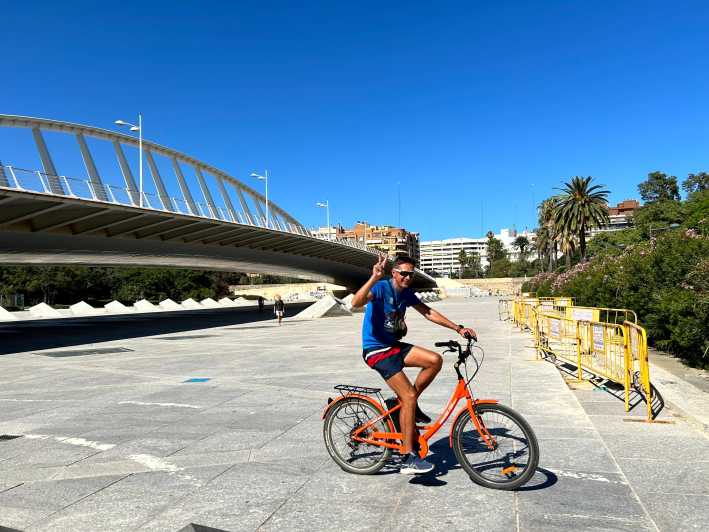 Valencia: Culture and History on a Guided E-Bike/Bike Tour - Key Points