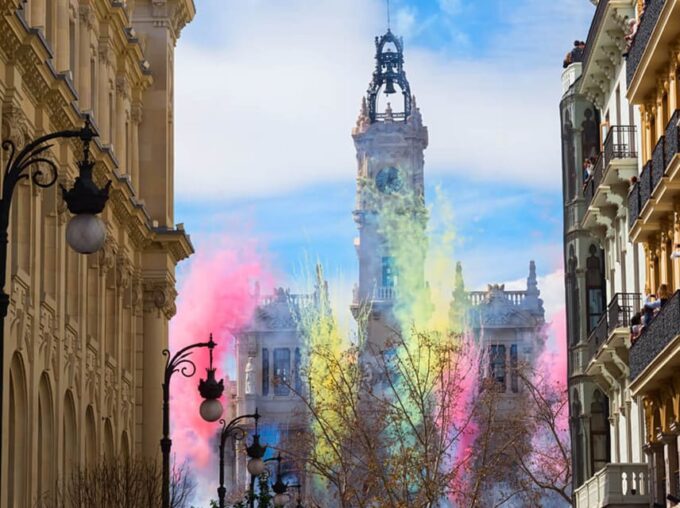 Valencia: Fallas Festival Walking Tour - Visiting Legendary Falla