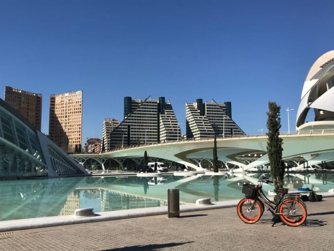 Valencia: Grand City Bike Tour on Bicycle, E-Bike or E-Step - Cycle to the City of Arts and Sciences