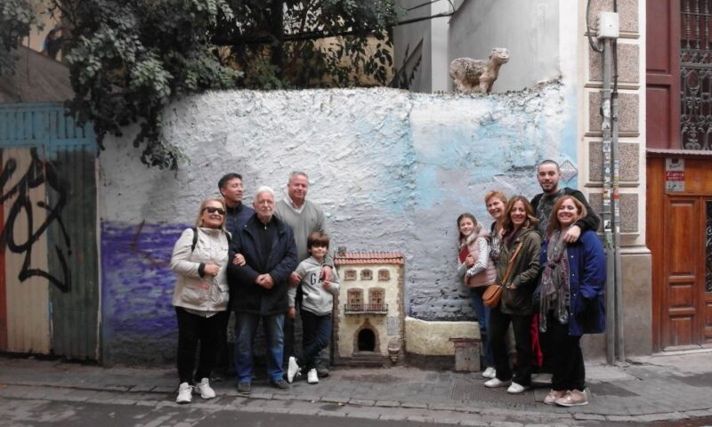 Valencia: Group Walking Tour - Impressive Monuments