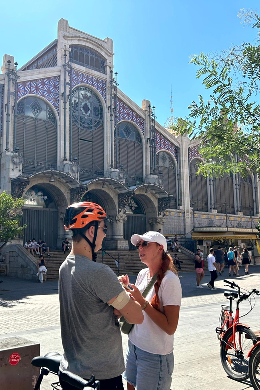 Valencia: Guided City Sightseeing Tour by Bike or E-Bike - Meeting Point