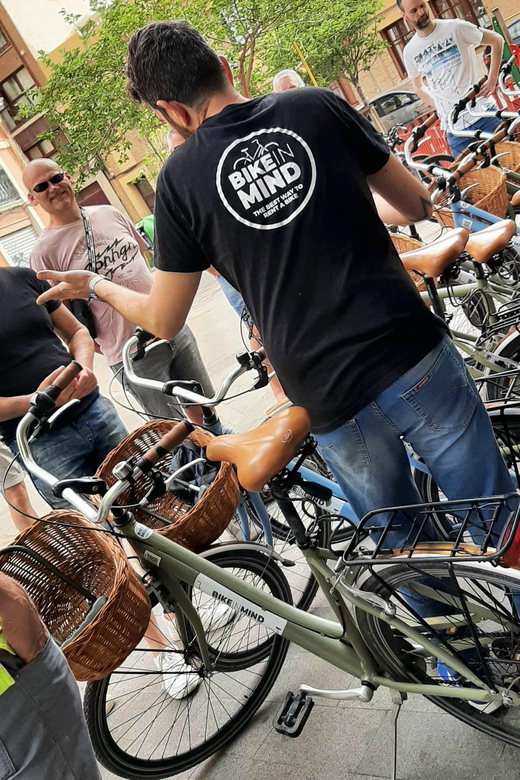 Valencia: Highlights City Tour by Bike With Local Guide - Participant Restrictions