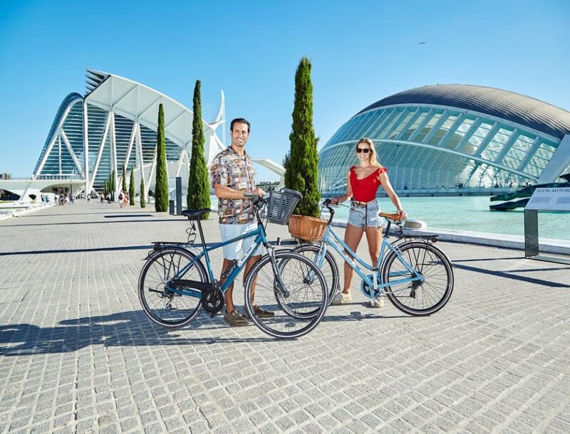 Valencia: Highlights City Tour by Bike With Local Guide - Meeting Point and Availability
