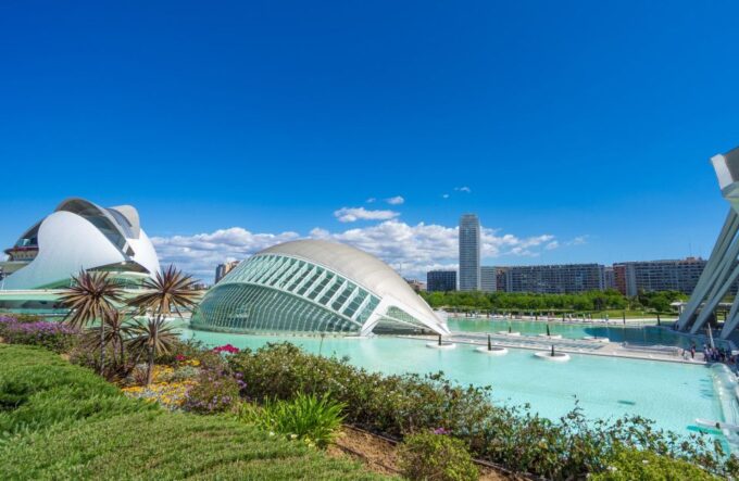 Valencia in 1 Day: Walking Tour With Digital Guide - Customer Feedback and Ratings