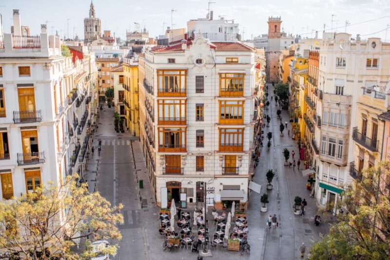 Valencia: Insta-Perfect Walk With a Local - Inclusions
