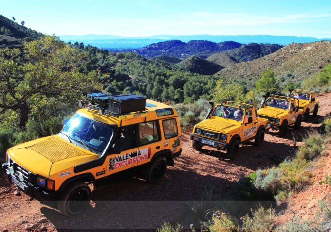 Valencia: Jeep Safari Mountain Adventure - Panoramic Mountain Views