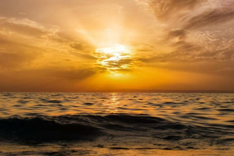 Valencia: Motor Catamaran Boat Tour With Sunset Option - Inclusions