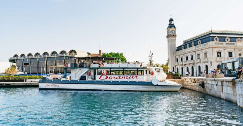 Valencia: Motor Catamaran Cruise With Drink - Key Points