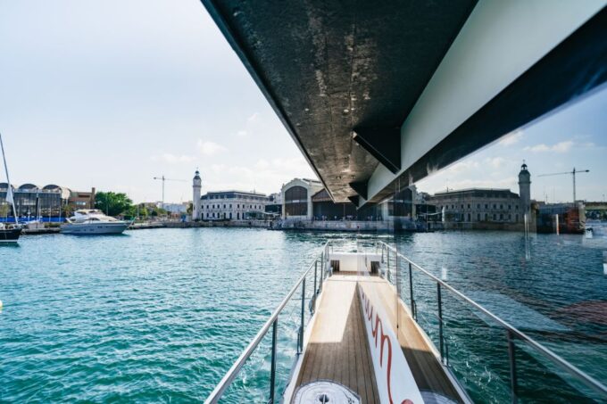Valencia: Motor Catamaran Cruise With Drink - Price and Reservation Details