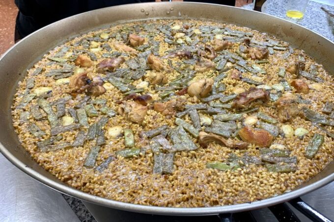 Valencia: Paella Workshop, Tapas and Ruzafa Market Visit - Inclusions and What to Expect