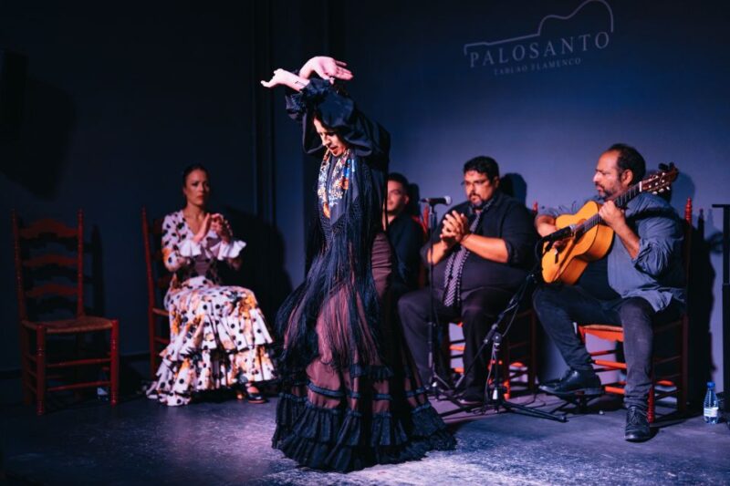 Valencia: Palosanto Flamenco Show Ticket - Visitor Guidelines